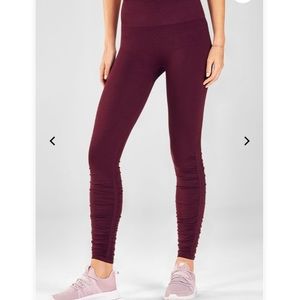 Fabletics High-waisted Seemless Ruched Legging